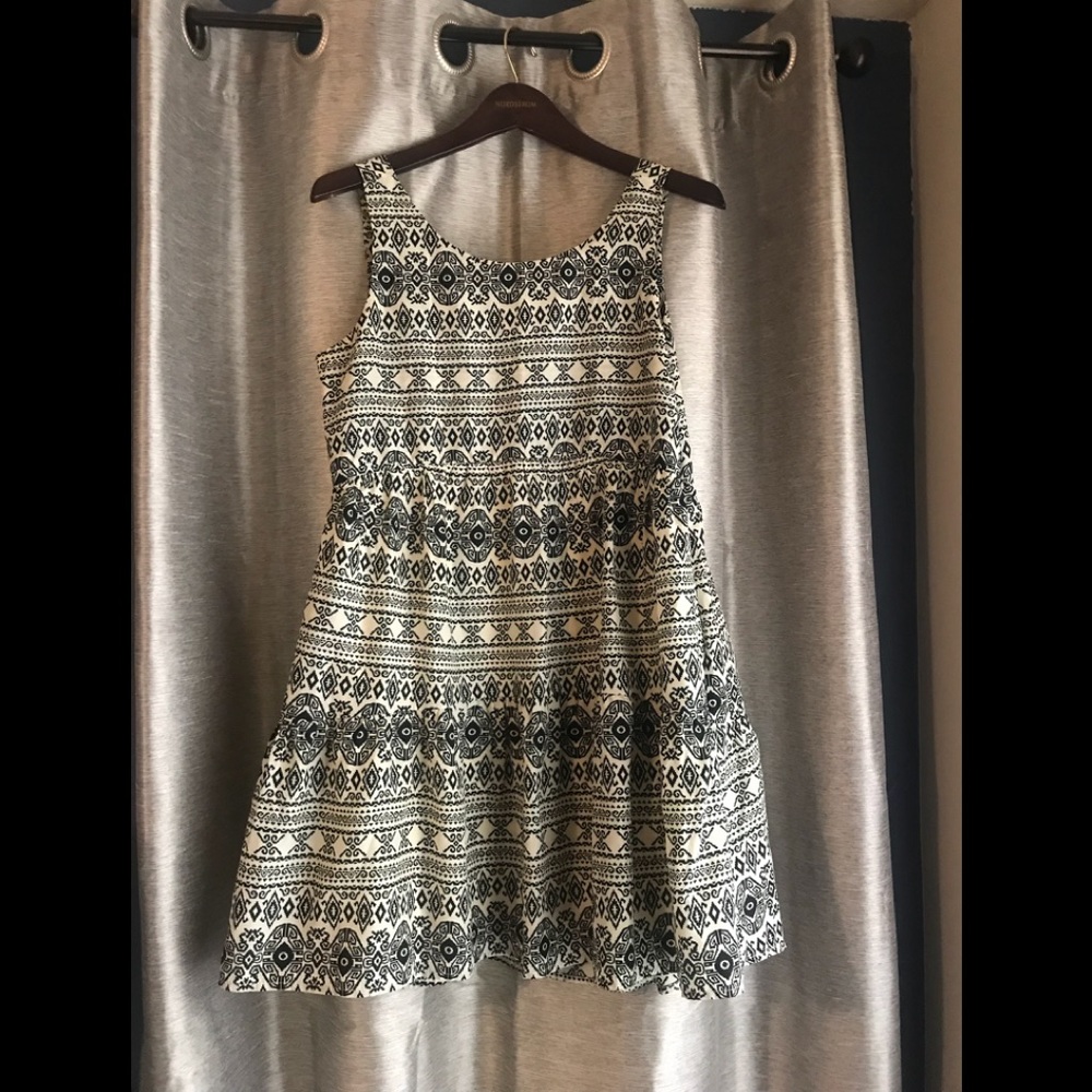 Black and White Printed Dress